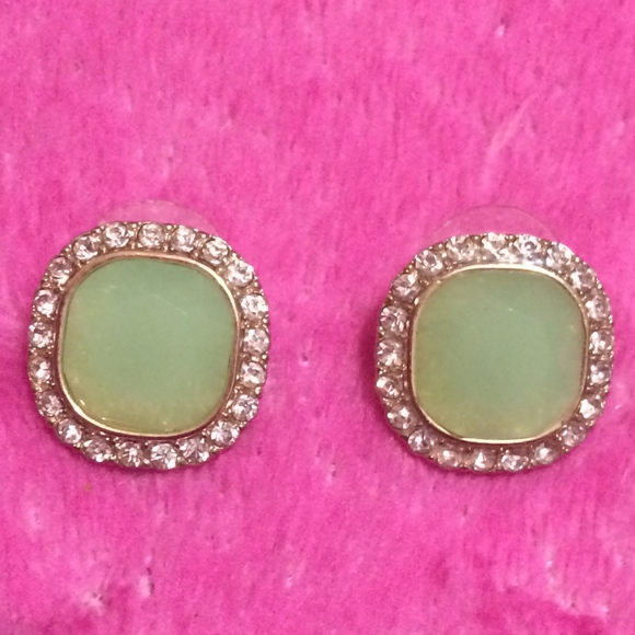Square mint studs with rhinestones - Picture 3 of 5